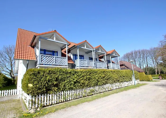 Apartment Am Hochzeitsberg Nummer 01 *