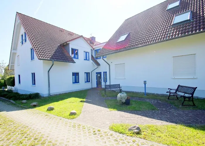Am Hochzeitsberg Nummer 01 Apartment *