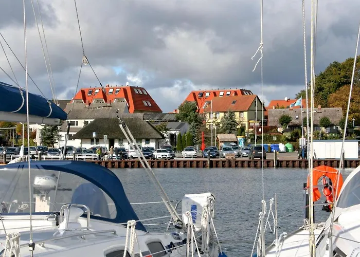 Am Hochzeitsberg Nummer 01 Apartment Breege